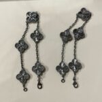 【Valerone Jewelry】CLOVER 5 MOTIF BLACK BRACELET - Image 2