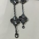 【Valerone Jewelry】CLOVER 5 MOTIF BLACK BRACELET - Image 7
