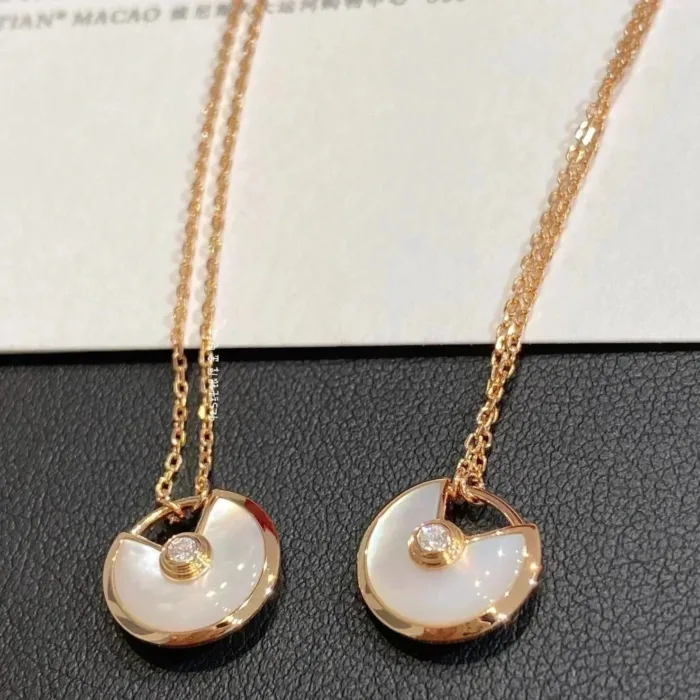 【Valleron Jewelry】AMULETTE ROSE GOLD MOP NECKLACE - Image 1