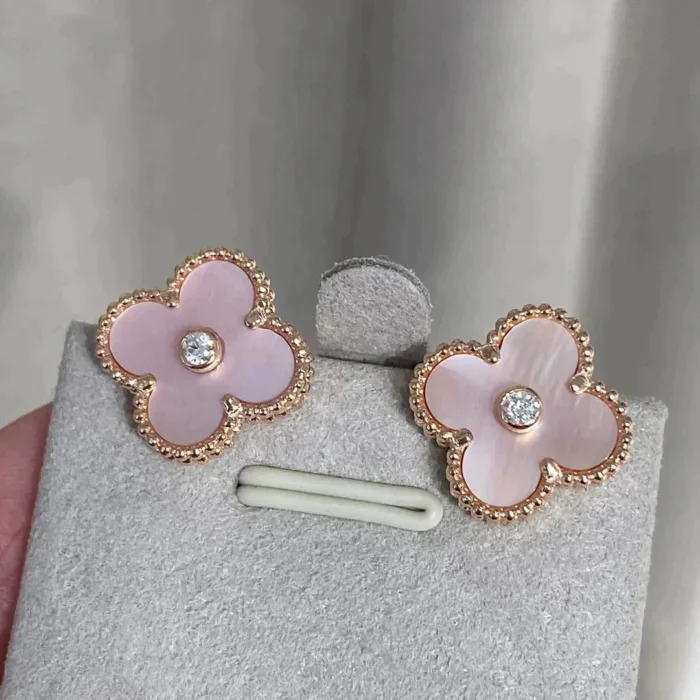 【Valeron Jewelry】CLOVER MEDIUM 1 MOTIFS  PINK MOP DIAMOND EARRINGS - Image 12