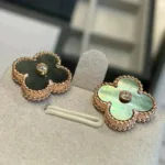 【Valeron Jewelry】CLOVER MEDIUM 1 MOTIFS GRAY MOP  DIAMOND EARRINGS - Image 3