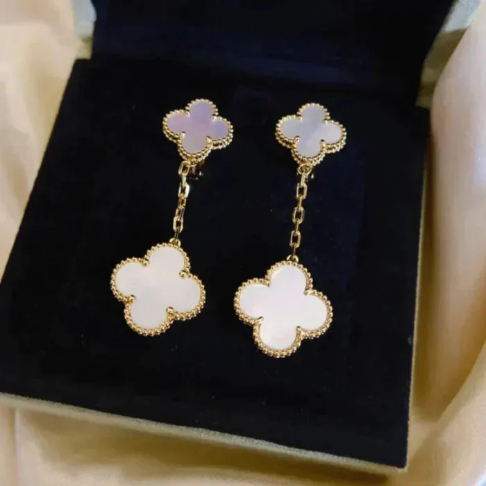 【Valeron Jewelry】CLOVER 2 MOTIF WHITE MOP EARRINGS - Image 1