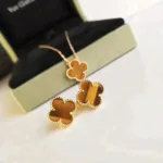 【Valeron Jewelry】CLOVER MEDIUM 1 MOTIFS TIGER EYE EARRINGS - Image 3