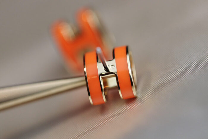 【Valeron Jewelry】MINI POP H EARRINGS ORANGE - Image 5