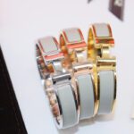 【Valeron Jewelry】H LIGHT BLUE BRACELET - Image 3