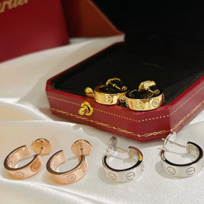 【Valeron Jewelry】LOVE EARRINGS 5.7MM 2 DIAMONDS - Image 1