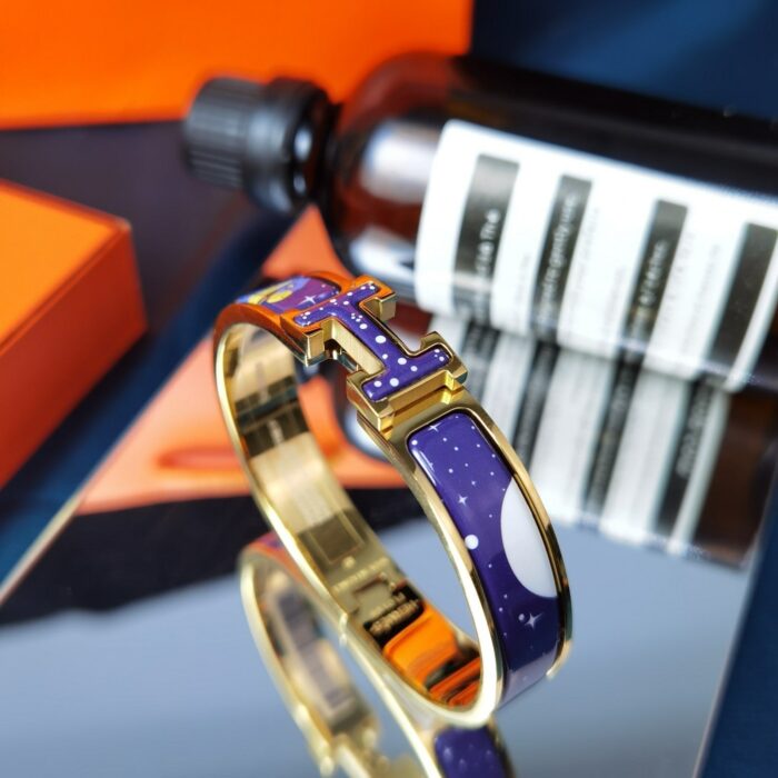 【Valeron Jewelry】H STAR AND MOON BRACELET 12MM - Image 5