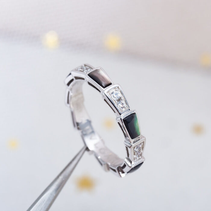 【Valerone Jewelry】SERPENTI RING SILVER  DIAMOND BLACK MOP 3MM - Image 1
