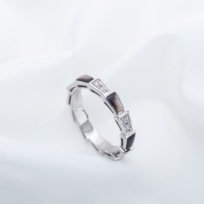 【Valerone Jewelry】SERPENTI RING SILVER  DIAMOND BLACK MOP 3MM - Image 2
