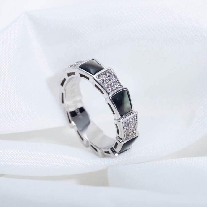 【Valerone Jewelry】SERPENTI RING SILVER DIAMOND BLACK MOP 4MM - Image 4