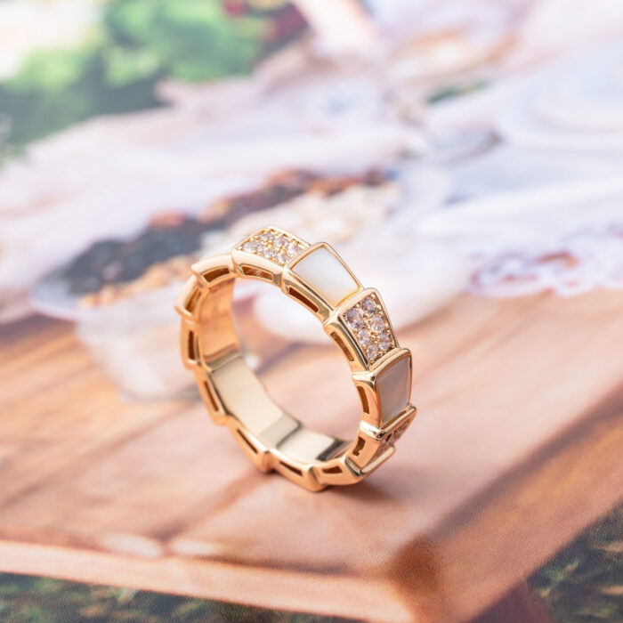 【Valerone Jewelry】SERPENTI RING PINK GOLD MOP DIAMOND PAVED 4MM - Image 8