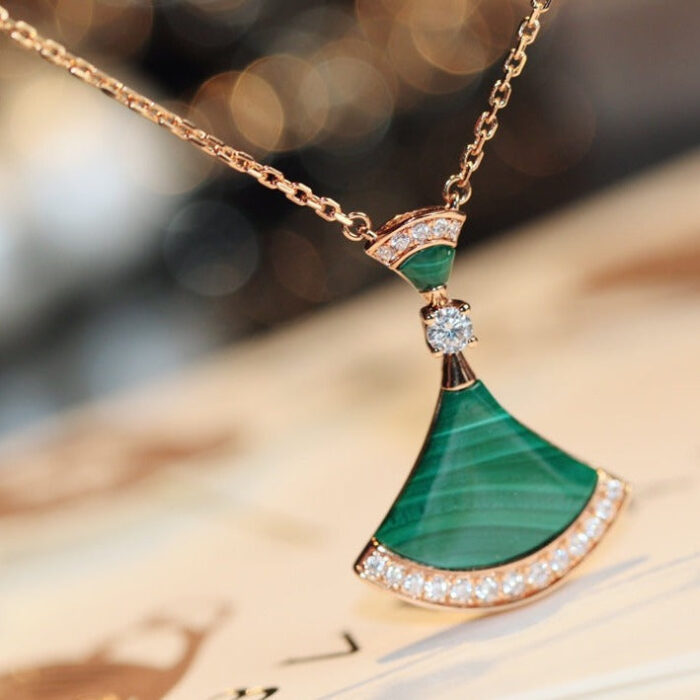 【Valerone Jewelry】DREAM NECKLACE MALACHITE DIAMOND - Image 1