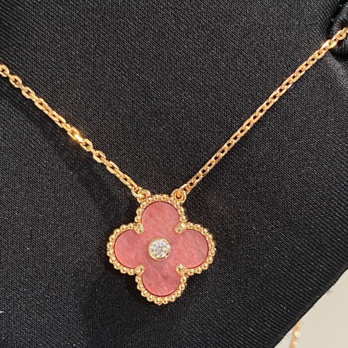 【Valleron Jewelry】CLOVER 15MM DIAMOND RHODONITE NECKLACE - Image 1