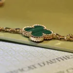 【Valleron Jewelry】CLOVER 5 MOTIFS MALACHITE BRACELET - Image 6