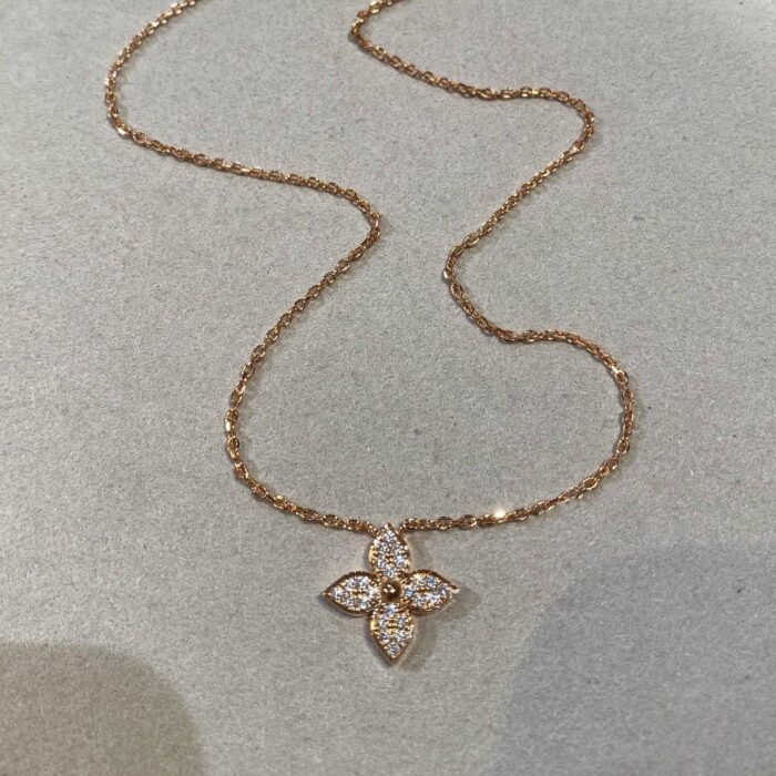 【Valerone Jewelry】STAR DIAMOND NECKALCE - Image 1