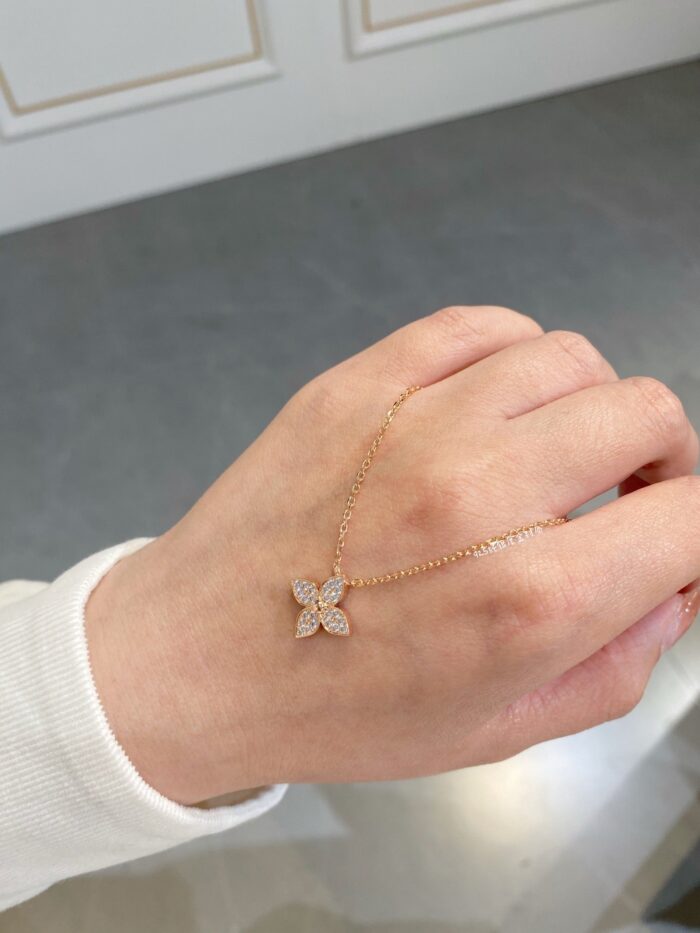 【Valerone Jewelry】STAR DIAMOND NECKALCE - Image 8