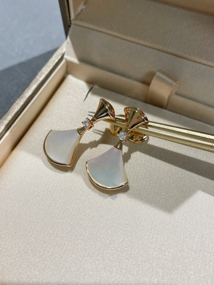 【Valeron Jewelry】DREAM MOP 1 DIAMOND EARRINGS - Image 5