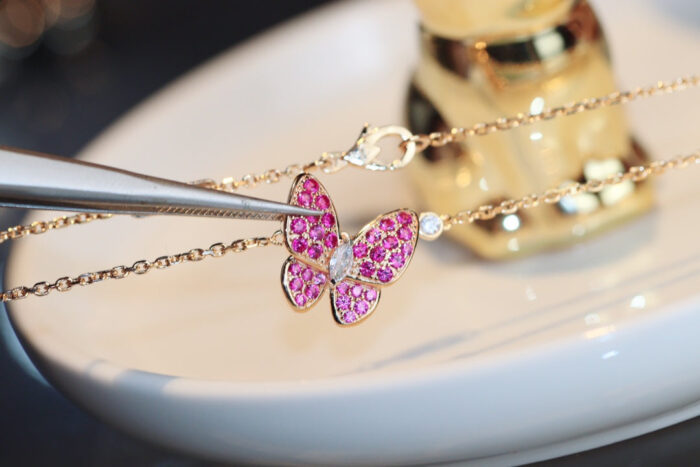【Valleron Jewelry】BUTTERFLY RED DIAMOND ROSE GOLD NECKLACE - Image 6