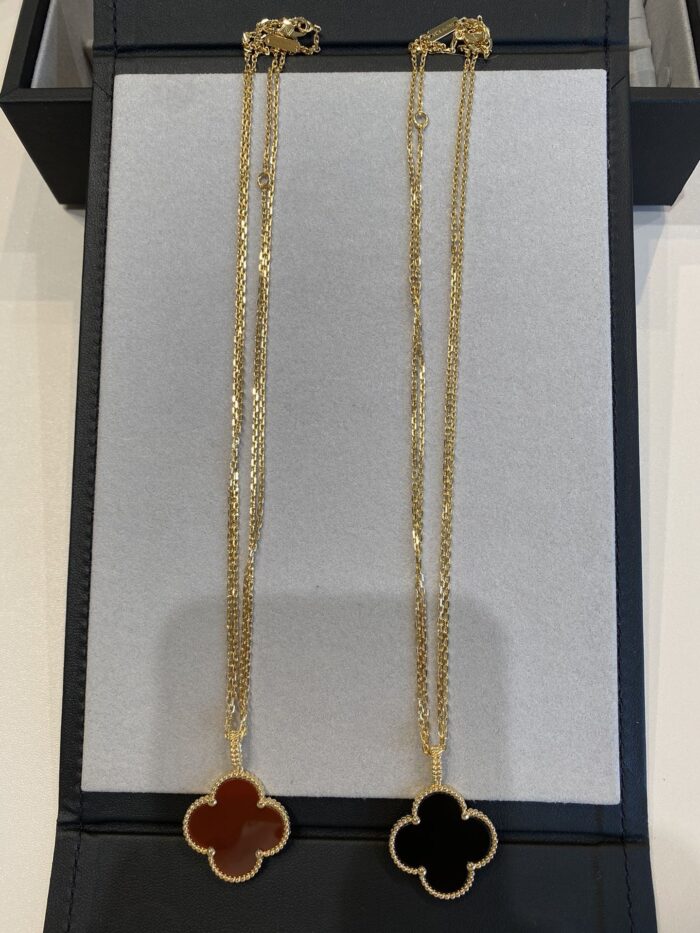 【Valleron Jewelry】CLOVER 25MM NECKLACE GOLD CARNELIAN - Image 4