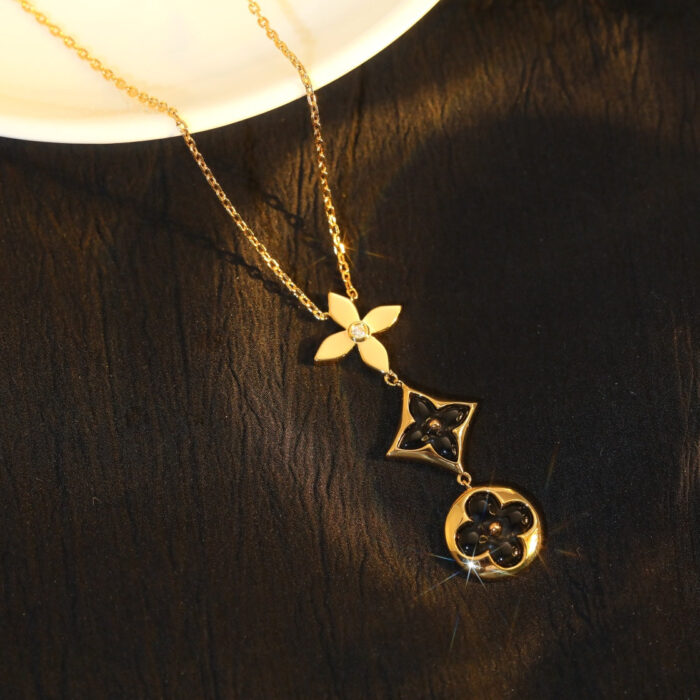 【Valleron Jewelry】STAR AND SUN ONYX PINK GOLD NECKLACE - Image 4
