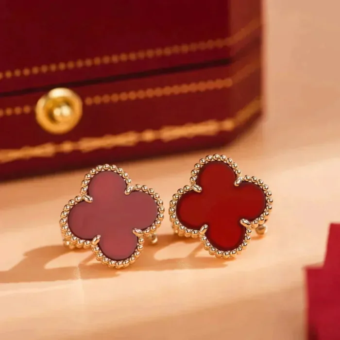 【Valeron Jewelry】CLOVER MEDIUM 1 MOTIFS CARNELIAN  EARRINGS - Image 1