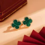 【Valeron Jewelry】CLOVER MEDIUM 1 MOTIFS MALACHITE  EARRINGS - Image 4