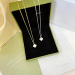 【Valleron Jewelry】CLOVER MINI 9.5MM WHITE MOTHER-OF-PEARL NECKLACE - Image 2