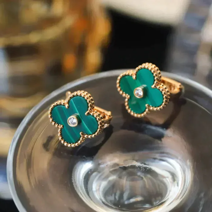【Valeron Jewelry】CLOVER MEDIUM 1 MOTIFS MALACHITE DIAMOND EARRINGS - Image 6