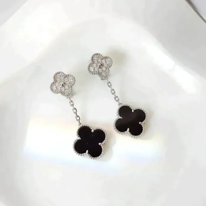 【Valeron Jewelry】CLOVER 2 MOTIFS  DIAMOND ONYX EARRINGS SILVER - Image 1