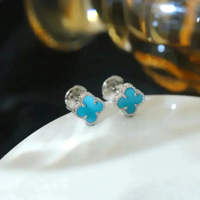 【Valeron Jewelry】CLOVER MINI 9.5MM ONYX STUD EARRINGS SILVER - Image 3