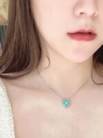 【Valleron Jewelry】CLOVER 1 DIAMOND LIGHT BLUE SILVER NECKLACE - Image 3