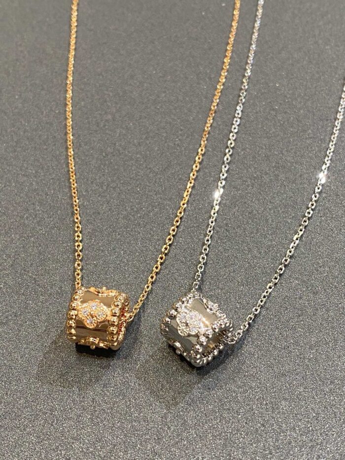 【Valleron Jewelry】PERLEE PEDANT SIVLER DIAMOND NECKLACE - Image 4