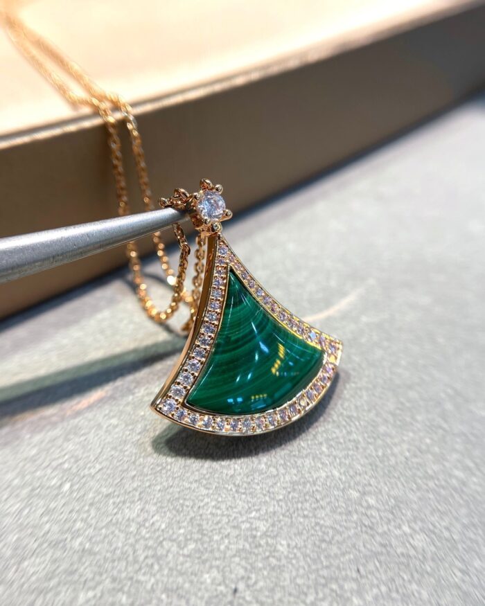 【Valerone Jewelry】DREAM MALACHITE DIAMOND PAVED PINK GOLD NECKLACE - Image 2