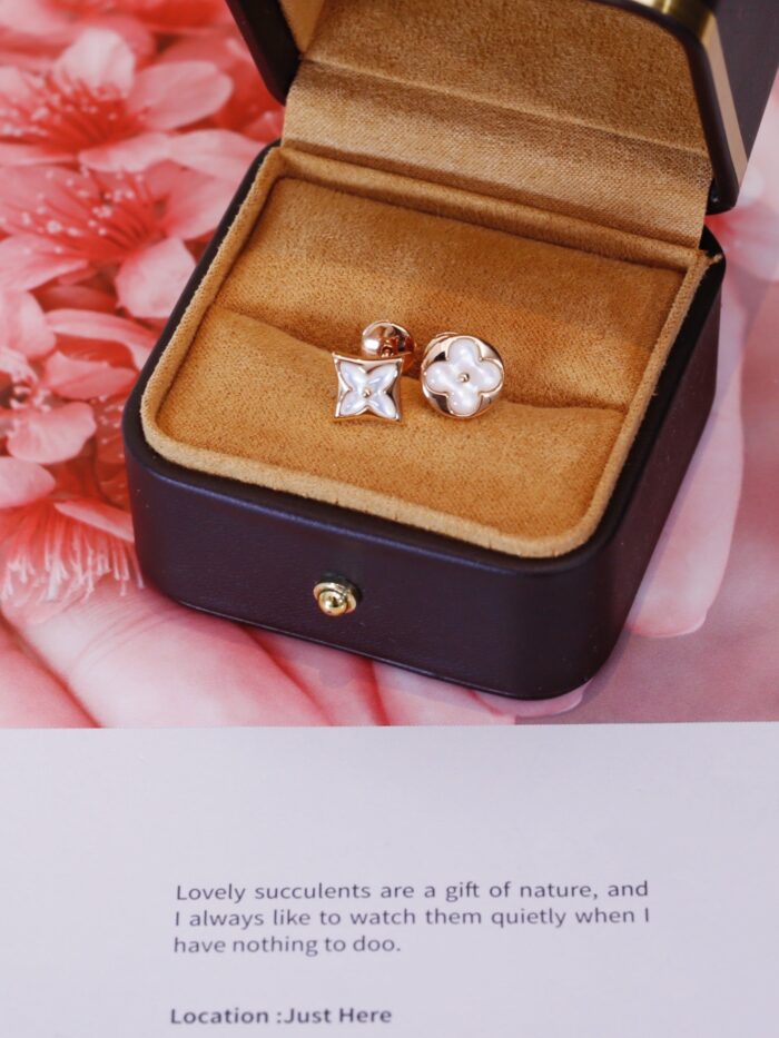 【Valeron Jewelry】STAR AND SUN PINK GOLD MOP STUD EARRINGS - Image 5