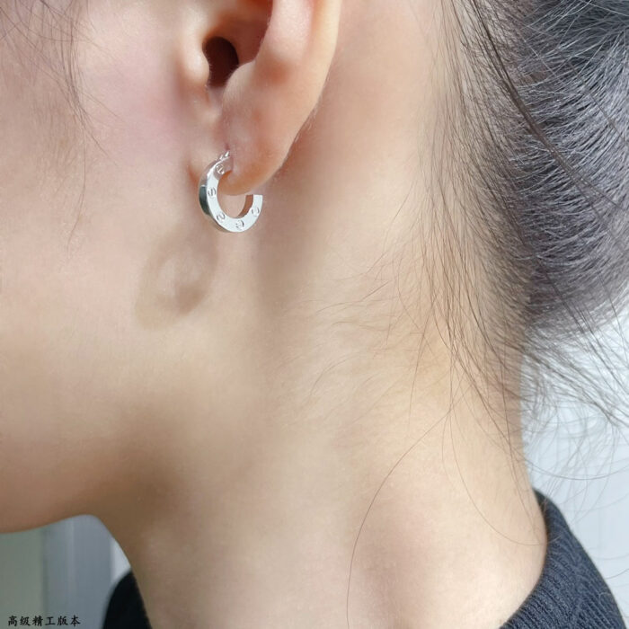 【Valeron Jewelry】LOVE MINI EARRINGS - Image 3