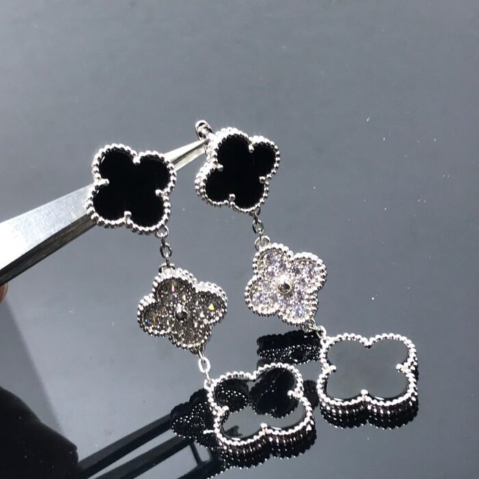 【Valeron Jewelry】CLOVER 3 MOTIF DIAMOND ONYX SILVER EARRINGS - Image 4
