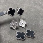 【Valeron Jewelry】CLOVER 3 MOTIF DIAMOND ONYX SILVER EARRINGS - Image 2