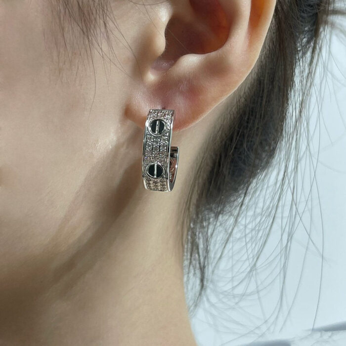 【Valeron Jewelry】LOVE CERAMIC DIAMOND PAVED SILVER EARRINGS - Image 4