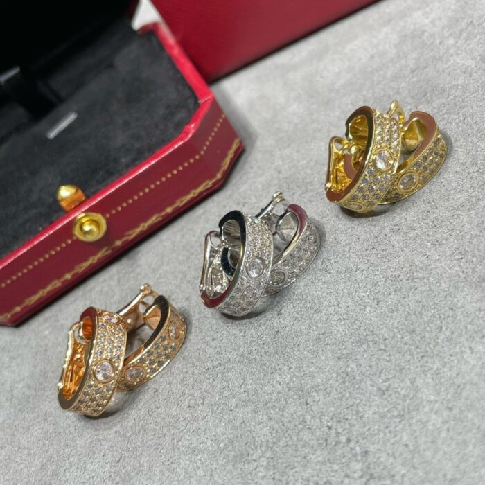 【Valeron Jewelry】LOVE 5.5MM DIAMOND PAVED EARRINGS - Image 1