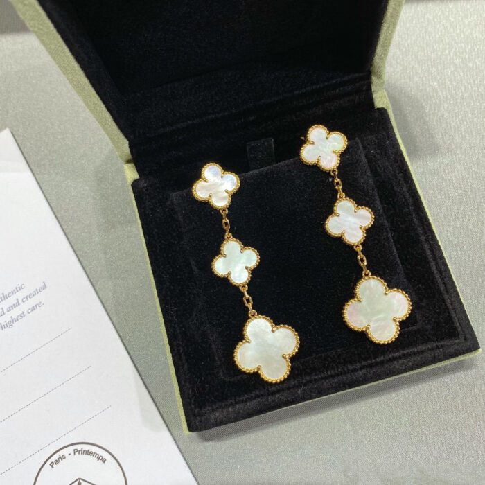 【Valeron Jewelry】CLOVER MOP 3 MOTIFS GOLD EARRINGS - Image 3