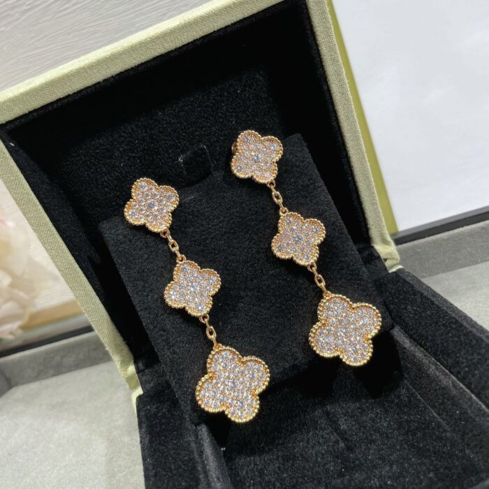 【Valeron Jewelry】CLOVER 3 MOTIFS DIAMOND PAVED ROSE GOLD EARRINGS - Image 3