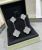 【Valeron Jewelry】CLOVER 2 MOTIFS DIAMOND PAVED SILVER EARRINGS - Image 3