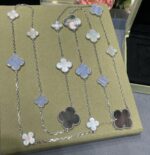 【Valleron Jewelry】CLOVER 16 MOTIF CHALCEDONY MOP SILVER NECKLACE - Image 7