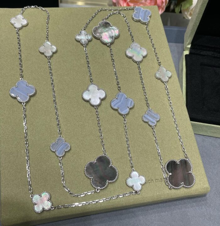 【Valleron Jewelry】CLOVER 16 MOTIF CHALCEDONY MOP SILVER NECKLACE - Image 7