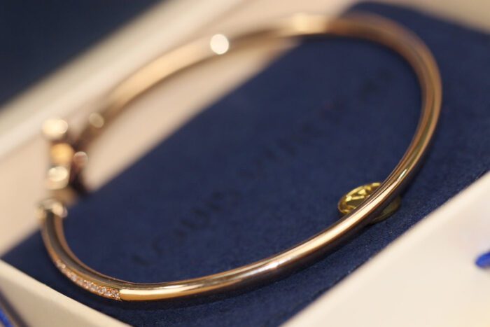 【Valleron Jewelry】IDYLLE PINK GOLD OPEN BRACELET DIAMOND PAVED - Image 8