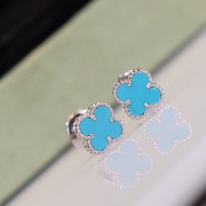 【Valeron Jewelry】CLOVER MINI TURQUOISE SILVER STUD EARRINGS - Image 1