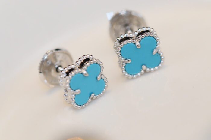 【Valeron Jewelry】CLOVER MINI TURQUOISE SILVER STUD EARRINGS - Image 4