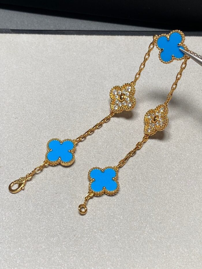 【Valleron Jewelry】CLOVER 5 MOTIF BLUE CHALCEDONY DIAMOND GOLD BRACELET - Image 3