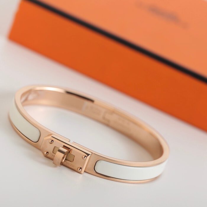 【Valeron Jewelry】HM KELLY WHITE BRACELET - Image 4