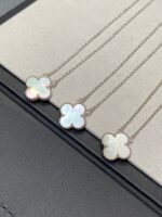 【Valleron Jewelry】CLOVER MEDIUM SILVER WHITE MOP NECKLACE - Image 7